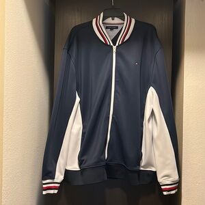 Men’s Tommy Hilfiger jersey jacket in a great condition